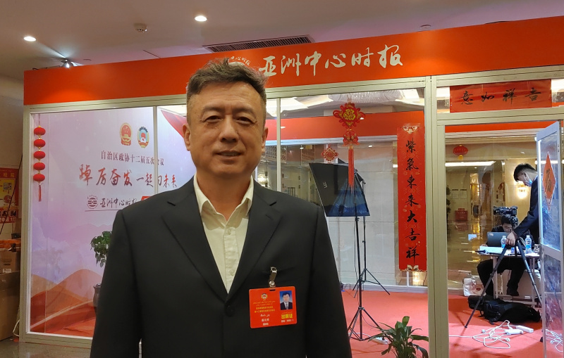 潘大明.jpg