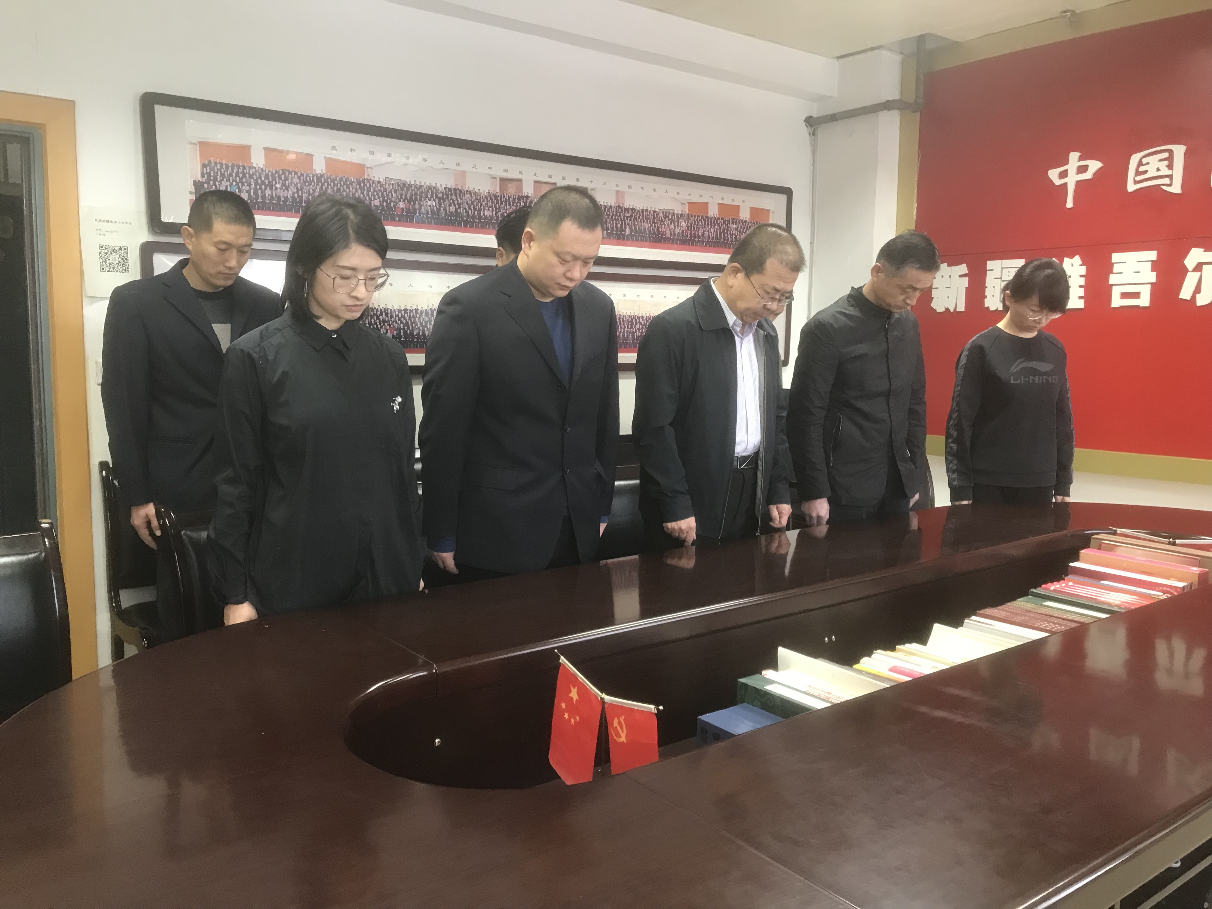 悼念江泽民 (2).jpg
