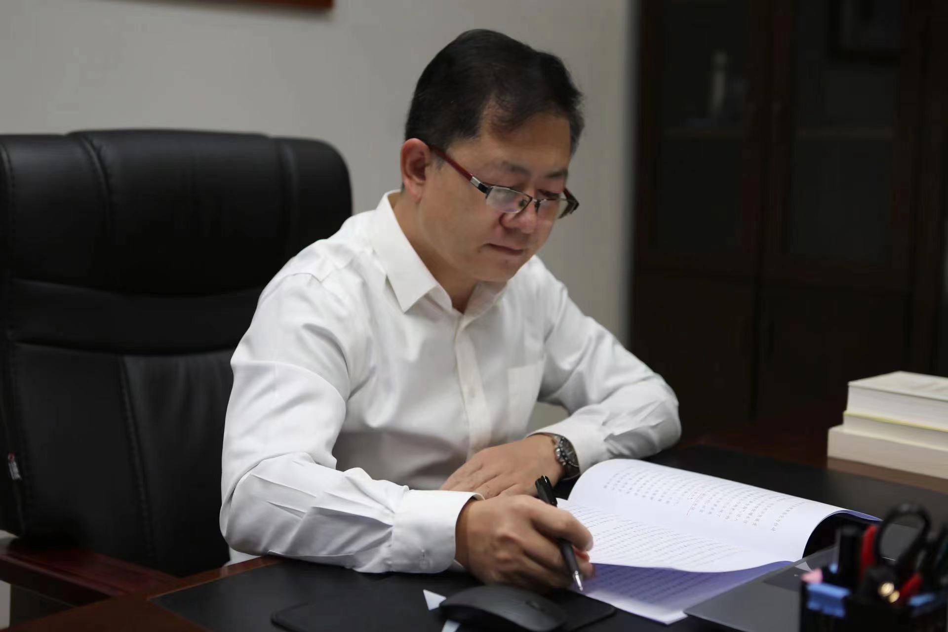 吴顺华.jpg
