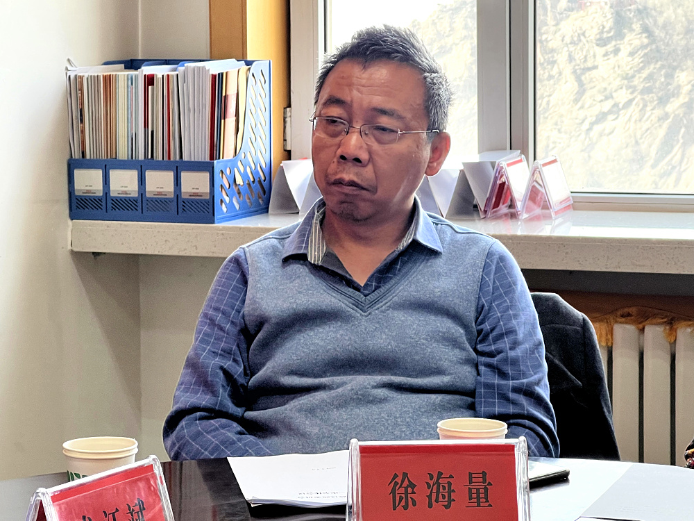 民盟新疆参政议政委员会召开2023年第一次工作会议 (3).jpg