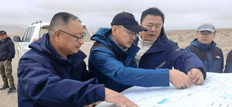 东昆仑库木库里盆地科考途中路线选择.jpg
