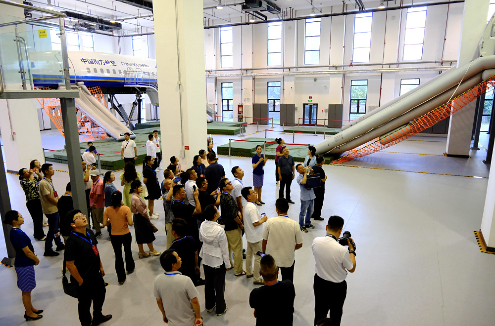 南航基地现场教学.jpg